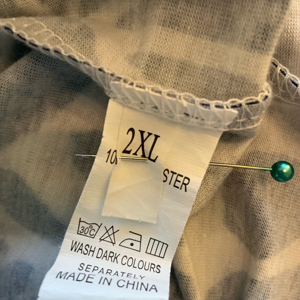 A-Line shift navy & white print stretchy lightweight  2XL pull over 52” long - Picture 4 of 6